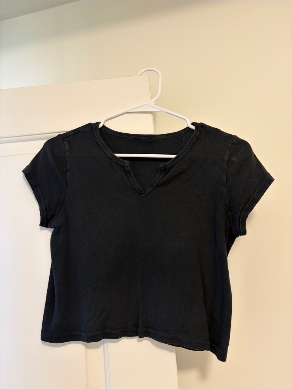 Brandy Melville Black Cropped V-Notch Tee